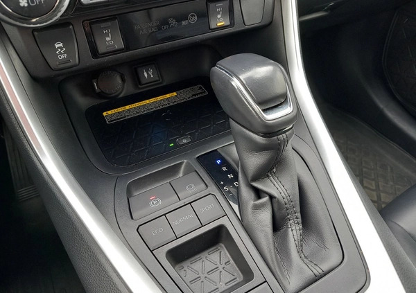 Toyota RAV4 cena 159850 przebieg: 43172, rok produkcji 2021 z Bielsko-Biała małe 172